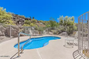2233 E Behrend Dr, Phoenix, AZ 85024 - Photo 16
