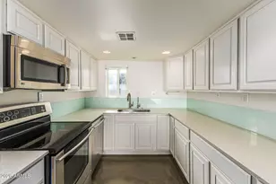 7601 E 2nd St, Scottsdale, AZ 85251 - Photo 16