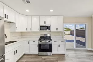 6601 S 21st St, Phoenix, AZ 85042 - Photo 14