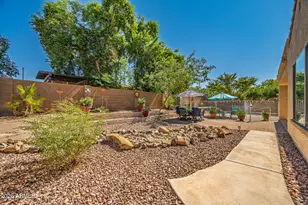 5987 S Joslyn Ln, Gilbert, AZ 85298 - Photo 14