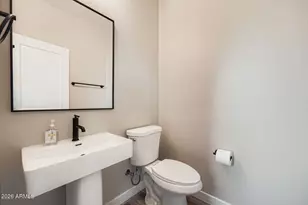 5523 S 11th Ave, Phoenix, AZ 85041 - Photo 12