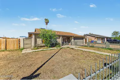 218 N 25th Street, Mesa, AZ 85213 - Photo 2