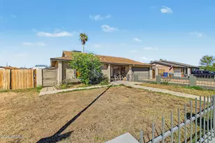 218 N 25th St, Mesa, AZ 85213 - Photo 2