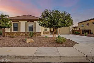 17253 W Echo Ln, Waddell, AZ 85355 - Photo 8