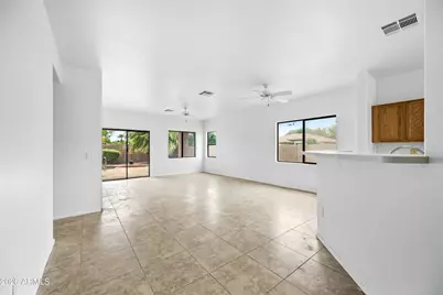 8227 W Salter Drive, Peoria, AZ 85382 - Photo 4