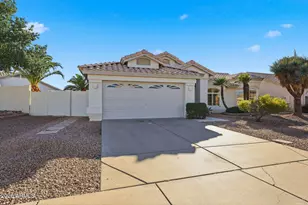 190 S Longmore St, Chandler, AZ 85224 - Photo 2