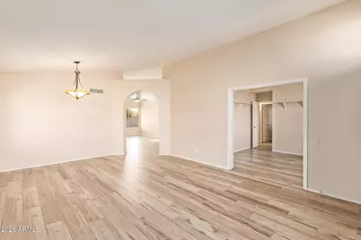 1651 W Springfield Way, Chandler, AZ 85286 - Photo 18