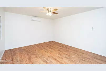 229 N Fermi Avenue, Sierra Vista, AZ 85635 - Photo 2