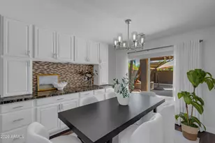 15709 W Ventura St, Surprise, AZ 85379 - Photo 8