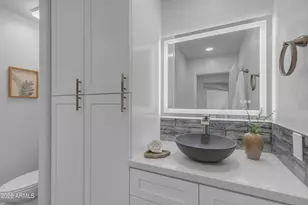 15709 W Ventura St, Surprise, AZ 85379 - Photo 26
