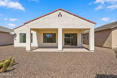 16837 W Almeria Road, Goodyear, AZ 85395 - Photo 34