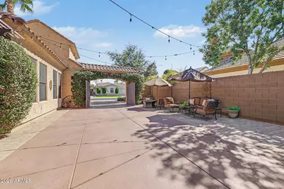 14518 W Sheridan Street, Goodyear, AZ 85395 - Photo 6