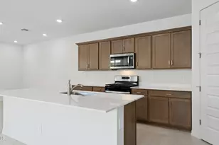 17468 W Vista Norte St, Goodyear, AZ 85338 - Photo 12