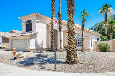 4618 E Goldfinch Gate Lane, Phoenix, AZ 85044 - Photo 2