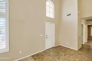 4618 E Goldfinch Gate Ln, Phoenix, AZ 85044 - Photo 4