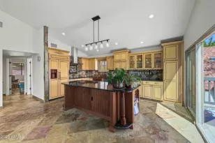 1025 N Palm St, Gilbert, AZ 85234 - Photo 10