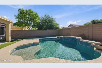 2643 E Desert Rose Trail, San Tan Valley, AZ 85143 - Photo 2
