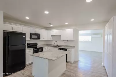 7014 N 77th Avenue, Glendale, AZ 85303 - Photo 6