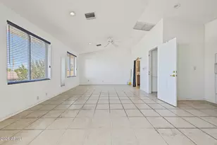 1911 W Taro Ln, Phoenix, AZ 85027 - Photo 22
