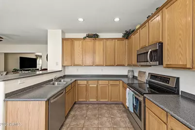 8567 W Brown Street, Peoria, AZ 85345 - Photo 16