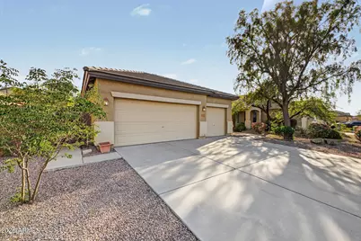 8567 W Brown Street, Peoria, AZ 85345 - Photo 2
