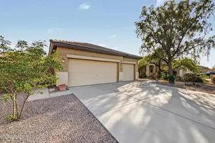 8567 W Brown St, Peoria, AZ 85345 - Photo 2
