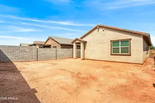 40035 W Cahill Dr, Maricopa, AZ 85138 - Photo 18