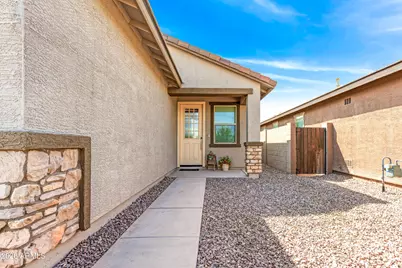 40035 W Cahill Drive, Maricopa, AZ 85138 - Photo 2