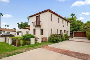 2218 Encanto Dr NE, Phoenix, AZ 85007 - Photo 2
