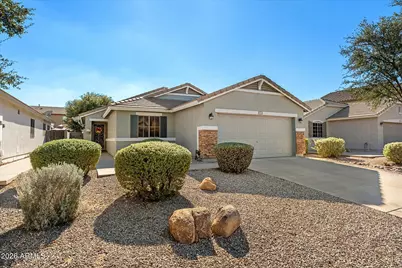 1825 W Desert Hills Drive, San Tan Valley, AZ 85144 - Photo 1