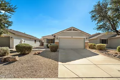 1825 W Desert Hills Drive, San Tan Valley, AZ 85144 - Photo 2