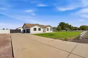 6405 N 171st Ln, Waddell, AZ 85355 - Photo 6