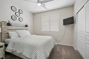 7426 E Melrose St, Mesa, AZ 85207 - Photo 16
