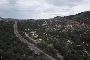 52116 N Hutton Peak Rd, Miami, AZ 85539 - Photo 4