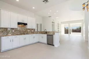 9270 E Thompson Peak Pkwy, Scottsdale, AZ 85255 - Photo 10