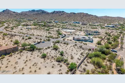 9071 S Krista Drive E #1, Goodyear, AZ 85338 - Photo 12