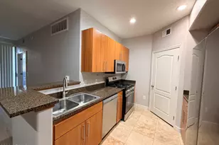 6900 E Princess Dr, Phoenix, AZ 85054 - Photo 4