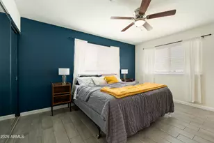 11221 N 31st Pl, Phoenix, AZ 85028 - Photo 16