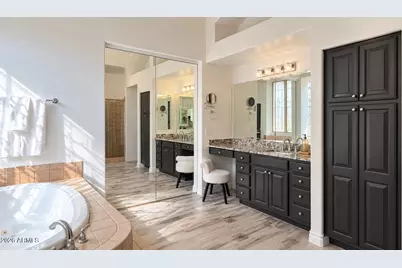 1709 W Moody Trail, Phoenix, AZ 85041 - Photo 10