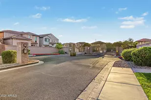 2431 N 83rd Dr, Phoenix, AZ 85037 - Photo 38
