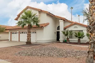 987 E Divot Dr, Tempe, AZ 85283 - Photo 1