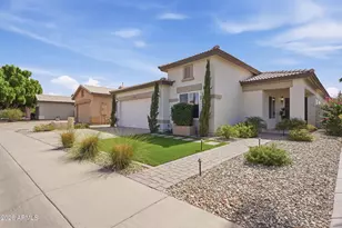 6635 W El Cortez Pl, Phoenix, AZ 85083 - Photo 2