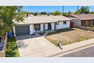 4235 W Lewis Avenue, Phoenix, AZ 85009 - Photo 2