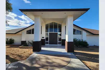 11132 W Kolina Lane, Sun City, AZ 85351 - Photo 1