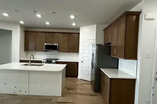 32564 N Smokeview Trl, Peoria, AZ 85383 - Photo 6