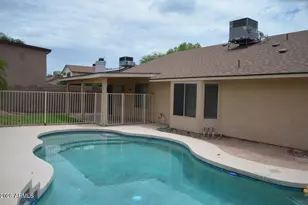 4126 W Chama Dr, Glendale, AZ 85310 - Photo 2