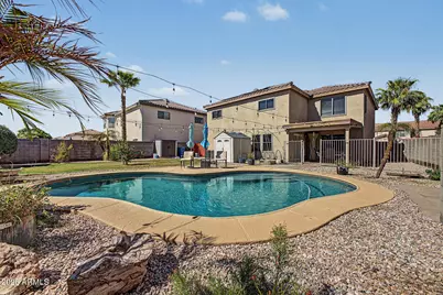 15561 W Gelding Drive, Surprise, AZ 85379 - Photo 34