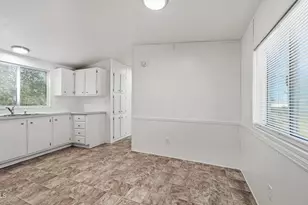 9411 E Joy Ave, Hereford, AZ 85615 - Photo 6