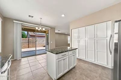9434 W Ross Avenue, Peoria, AZ 85382 - Photo 10