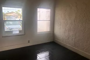 2013 W Adams St, Phoenix, AZ 85009 - Photo 12